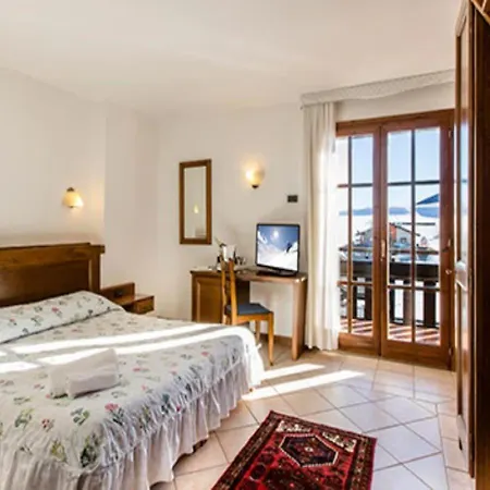 Ξενοδοχείο Pizzalto 4*