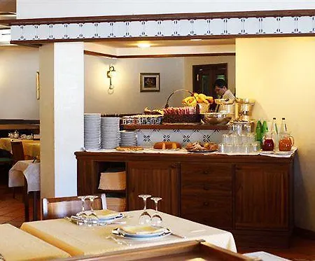 Ξενοδοχείο Pizzalto 4*